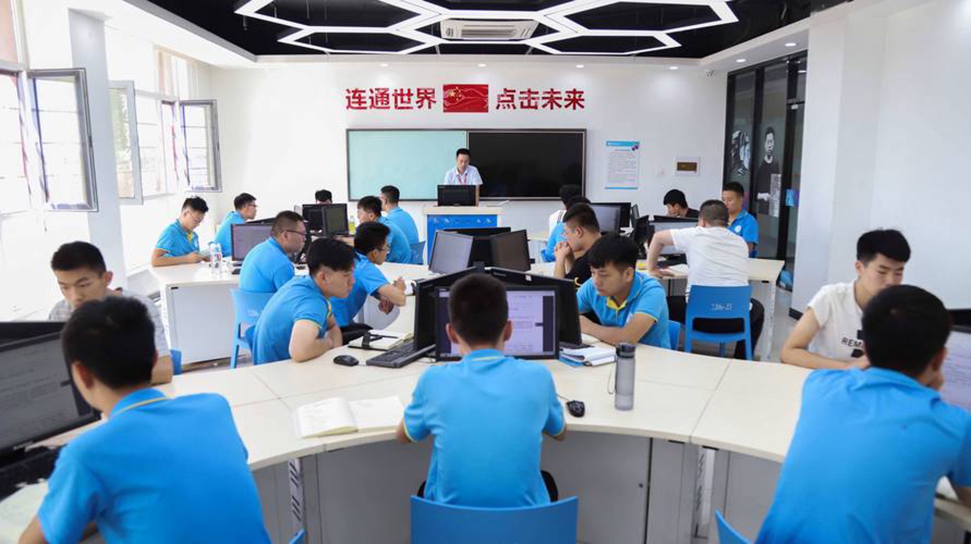 春之宇网络科技